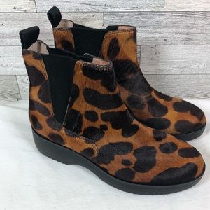 Louise Et Cie Women's NWOT Zareb Leopard Cow Hair Fur Y2K Platform Boots Size 7